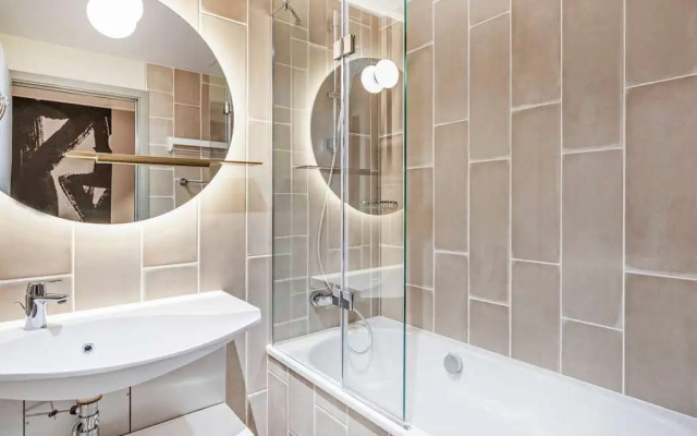 Aparthotel Adagio Leicester