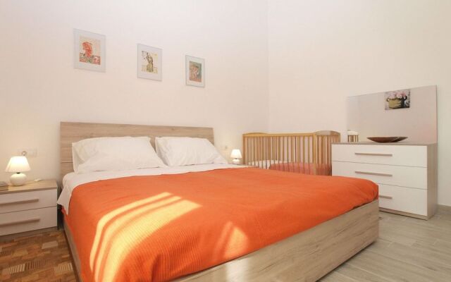 Apartment 1611