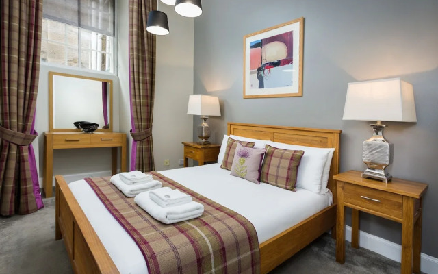 Nicolson Apartments