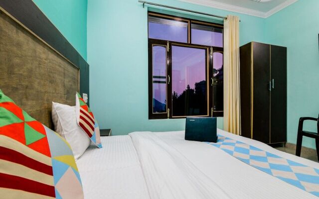 OYO 18595 Home Exotic Stay Tibetan Mini Market