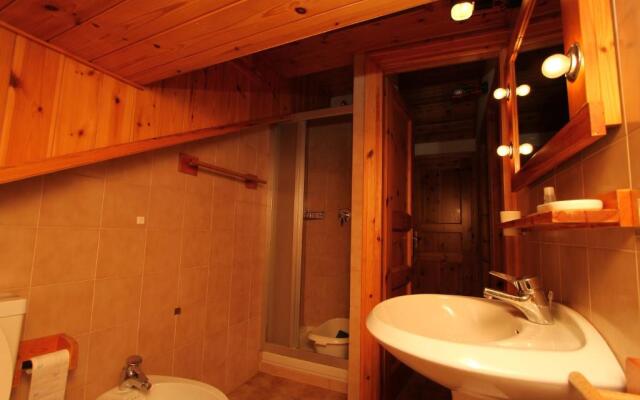 Appartamenti Casa Vacanze Raethia