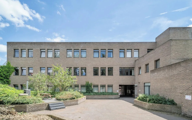 Room-studio Triple Near Noord Station