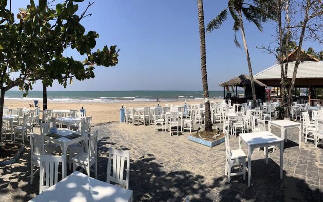 Azura Beach Resort