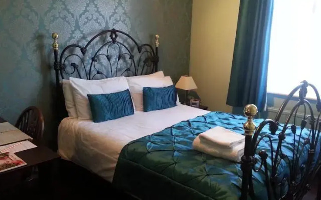 The Bluebell Inn