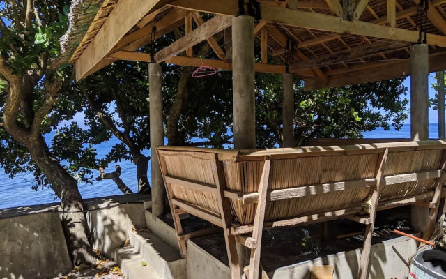 Seaside Travelers Inn by Camiguin Island Home