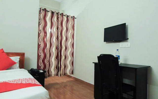 OYO 28470 Chaliyar Inn