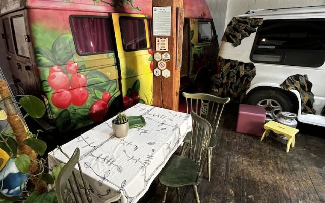 Urban Van Glamping Riga
