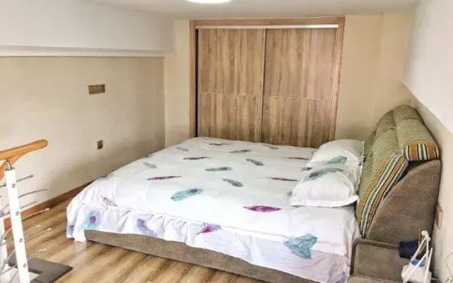 Hefei Youjia Duplex Apartment
