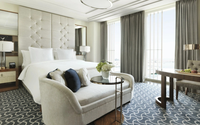 Four Seasons  Abu Dhabi at Al Maryah Island