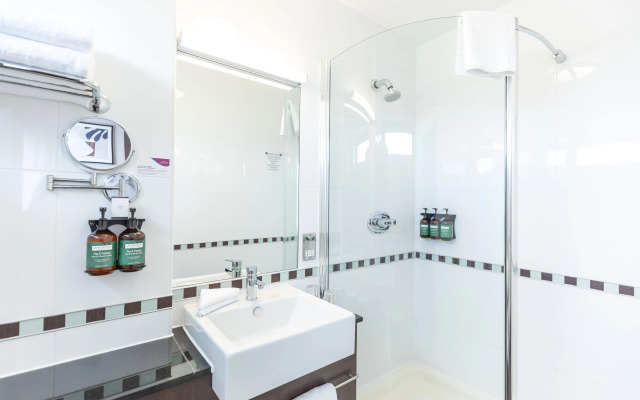 Crowne Plaza London - Gatwick Airport