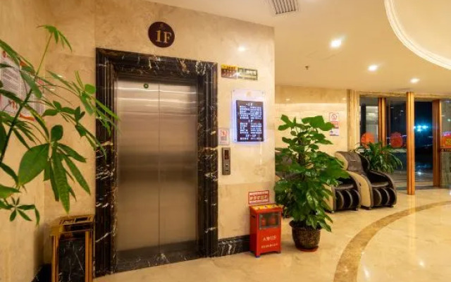 Longfeng Sports Theme Hotel