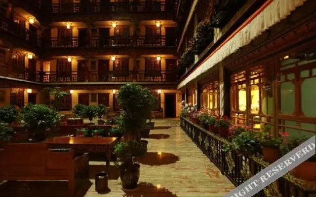 Zhaxi Quta Style Hotel