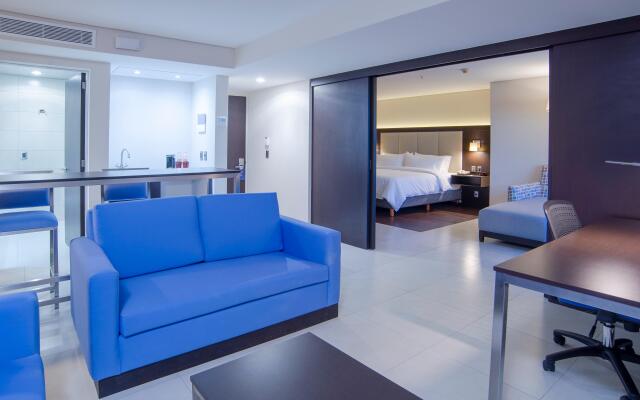 Holiday Inn Express Mexico Basilica by IHG