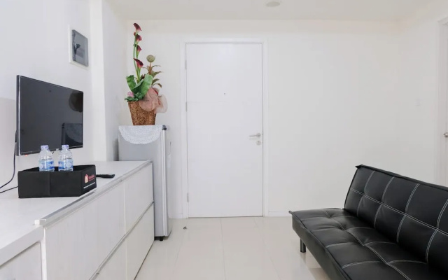 Homey 1Br Apartment With Extra Room At Parahyangan Residence – Guest Rooms – Bandung
