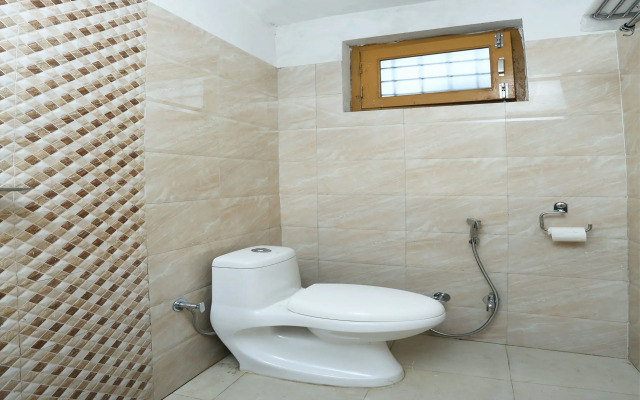 OYO 16895 Holiday Homes