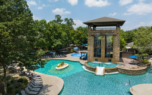 The Woodlands Resort, Curio Collection by Hilton