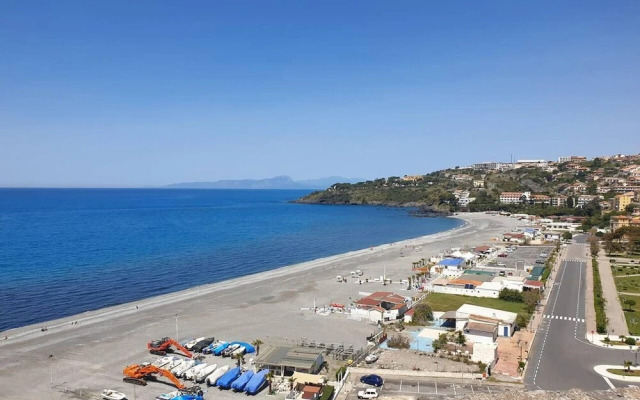 Impeccable 1-bed Apartment in Scalea