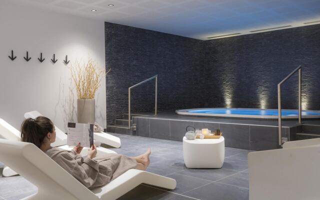 Welcoming Apartment In Tignes 1800 With Spa