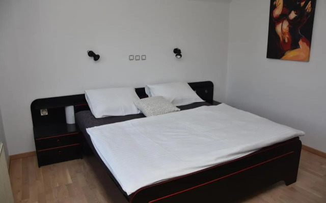 Planika Holiday Home