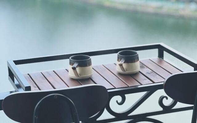 iRest Orange Tay Ho Lakeside Apartment