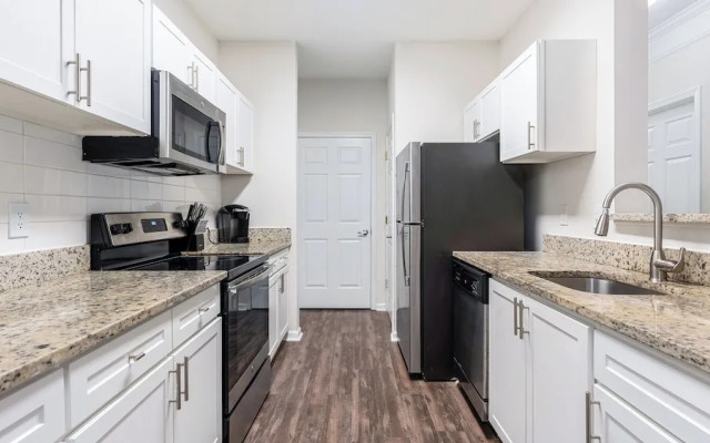 Landing Summerville Apartments