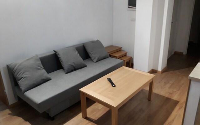 Parvis de Saint Gilles Apartments (Peymans)