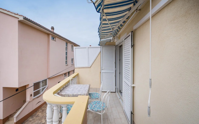 Nice Apartment Silvia 1 for 4 Persons