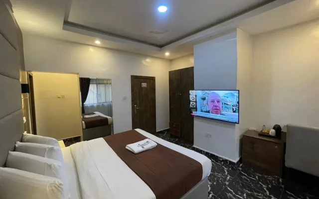 Presken Hotel Reliance