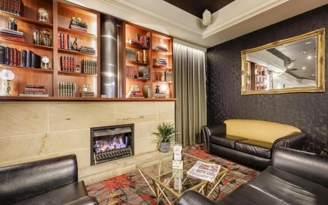 Findon Hotel