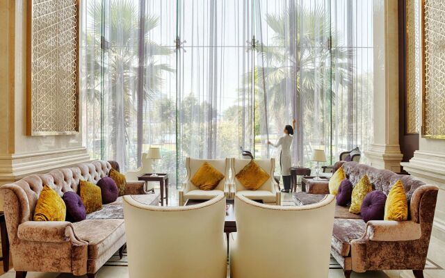 Melia Vinpearl Danang Riverfront