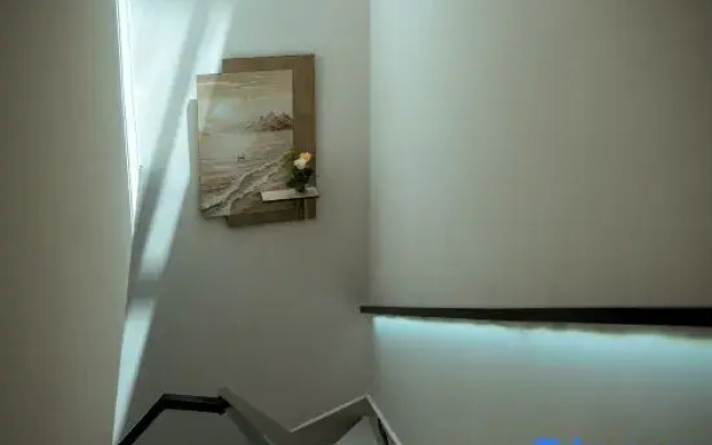 Huanxi Courtyard Light Luxury Homestay (Dali Ancient City)