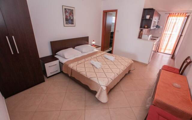 Ruz - Near Beach - 1 - A 301