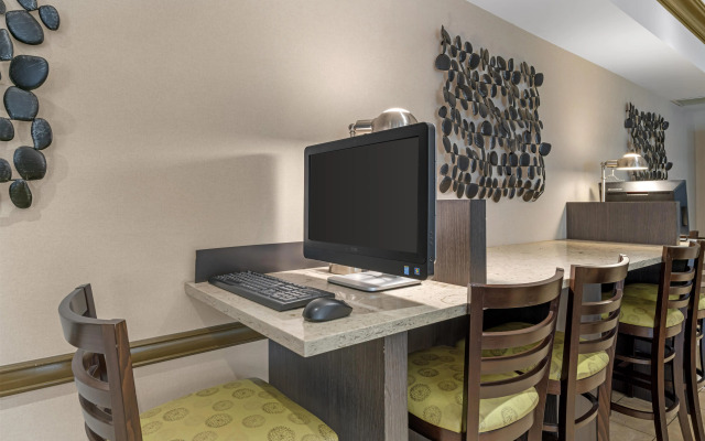 Best Western King George Inn & Suites