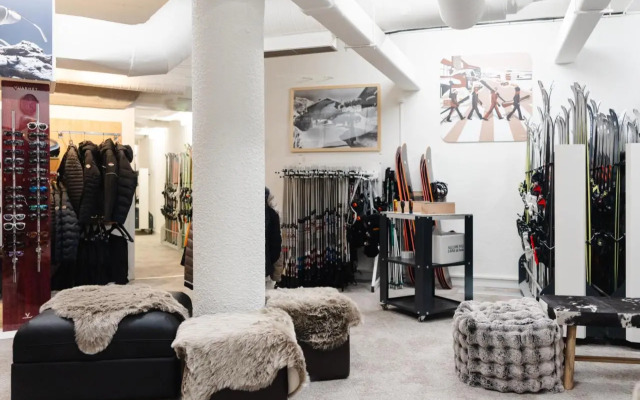 Lake Hotel Courchevel 1850