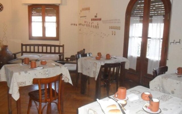 Hostel Casa de Barro