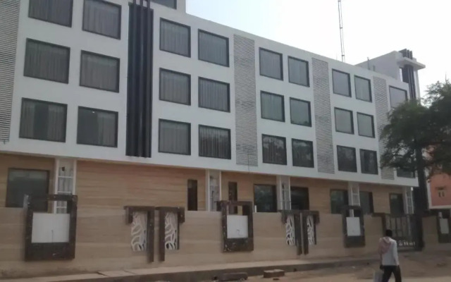 Wingston A Treehouse Hotel Goverdhan