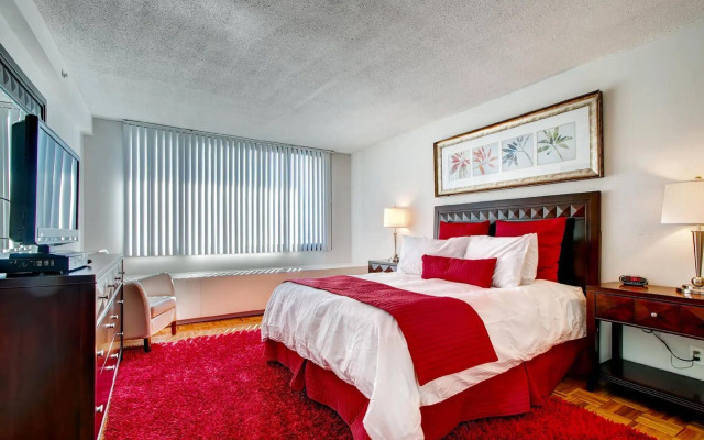 Global Luxury Suites at the Commonwealth