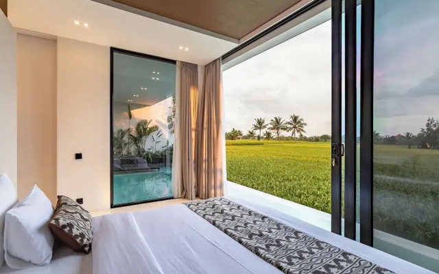 Azure 2BR Villa in Ubud Rice Field views