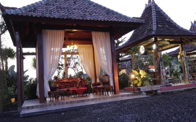 Kampoeng Joglo Abangan Villa Ubud