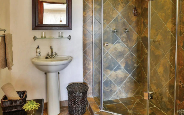 Olive Grove Guest Farm