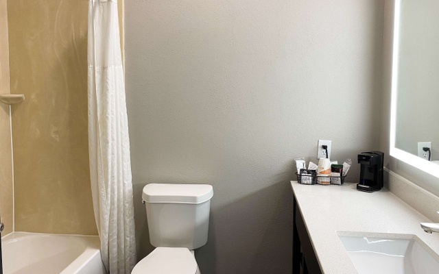 Wingate by Wyndham Biloxi/Ocean Springs
