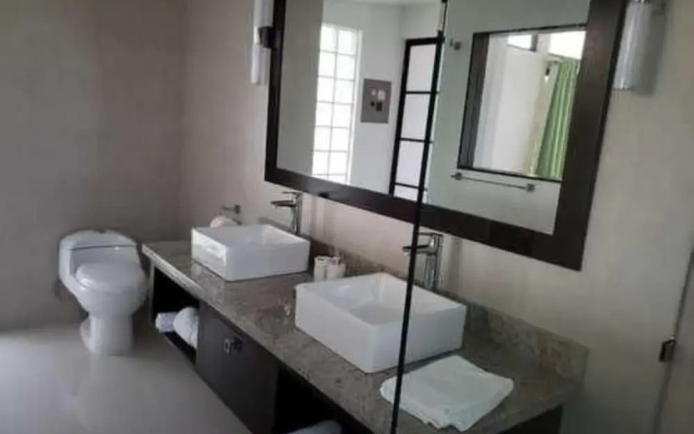 Hotel Laguna Arenal