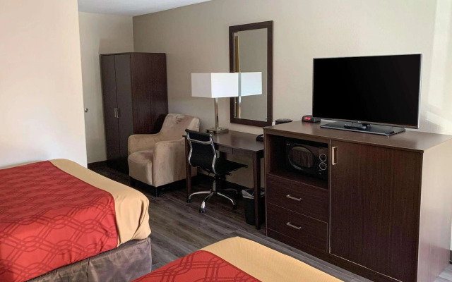 Econo Lodge Portland City Center