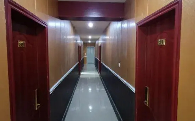 Danba Hotel