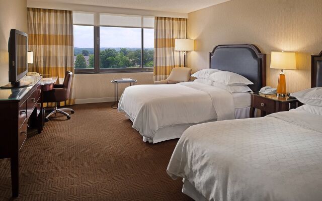 Sheraton Westport Plaza Hotel St. Louis