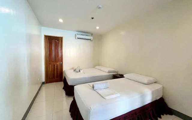 898 Berts Condotel