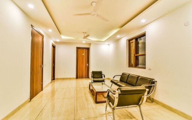 FabHotel Jass Hospitality Sector 43