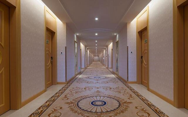 Vienna Hotel (Guangzhou Conghua Huanshi East Road Jiangpu)