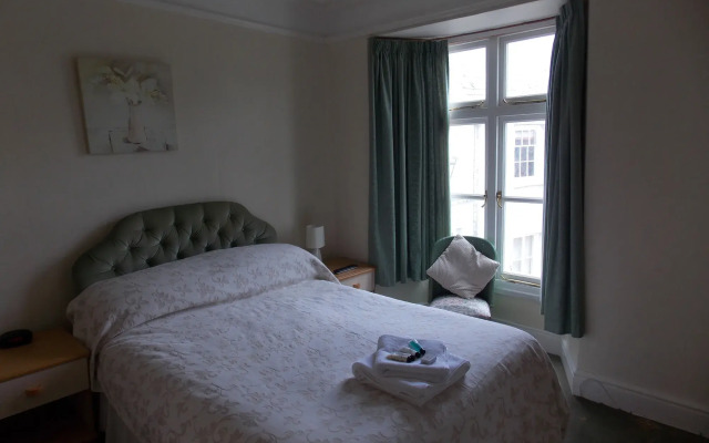 The Crown Hotel