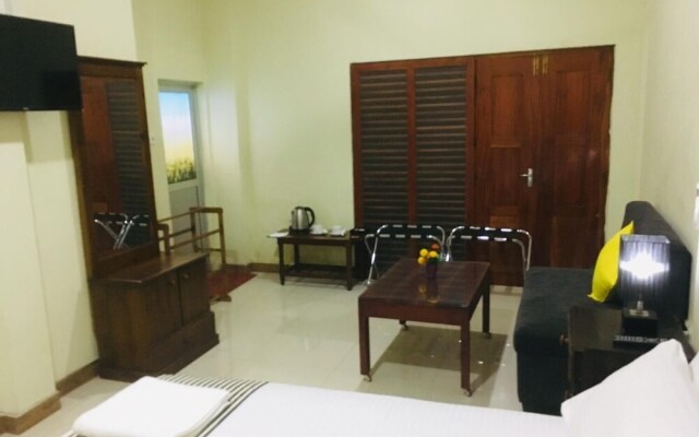 The Max Villa